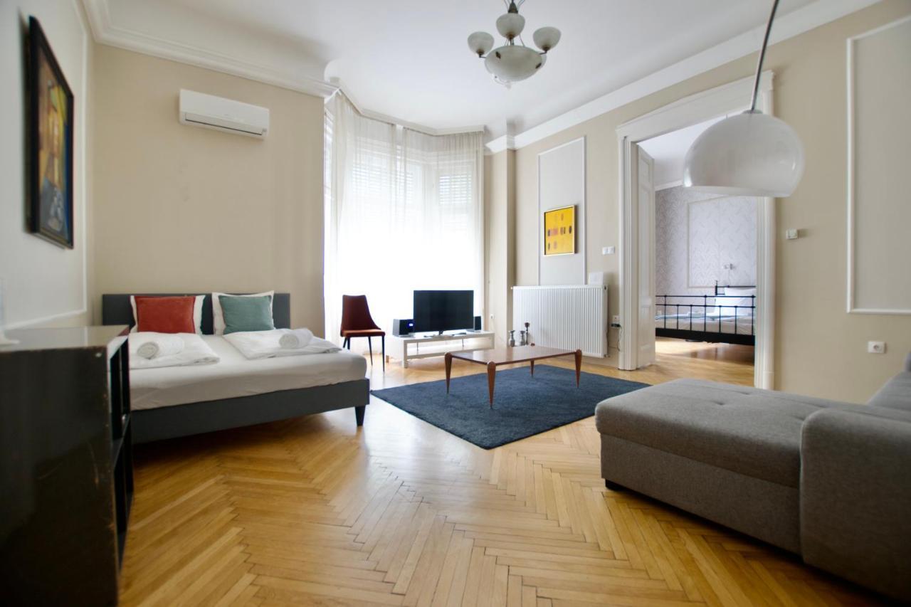 Standard Apartment By Hi5 - Kecskemeti Street Suite บูดาเปสต์ ภายนอก รูปภาพ